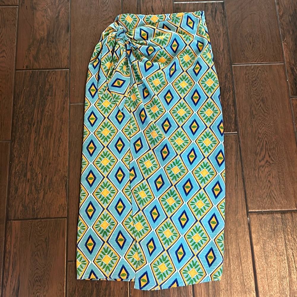 Dress Forum by Angels sarong skirt 🌴
